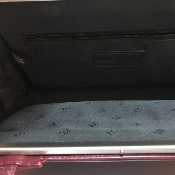 Kenneth Cole Burgundy Genuine Leather Purse - Picture 2 of 5